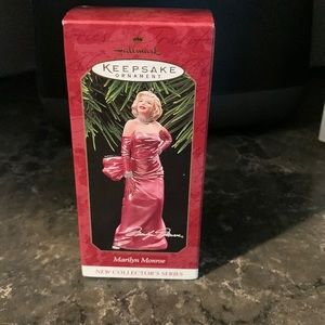 Marilyn Monroe Hallmark keepsake ornament 1997